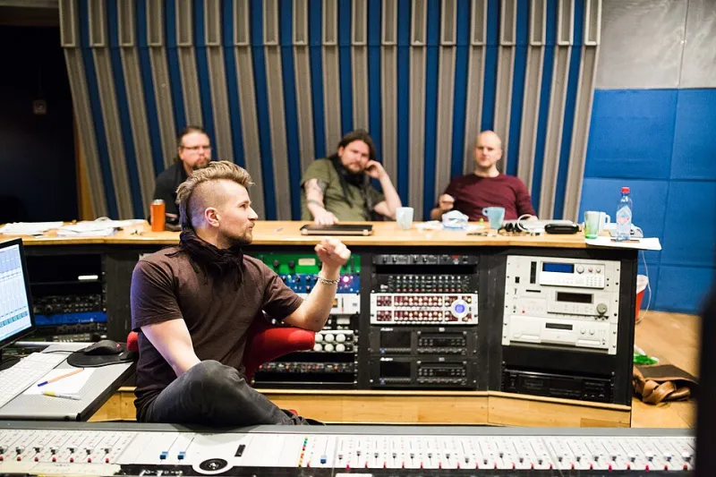 Crush It Down: The Producers Destroying Audio Quality on Purpose — and Making Hits