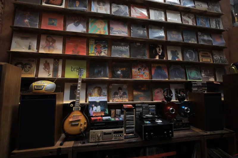 Crushed to Warmth: How City Pop Producers Are Using Bitcrushing to Fake the Past